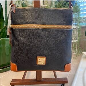 Dooney & Bourke Pebble Grain Large Tassel Crossbody, black 🖤